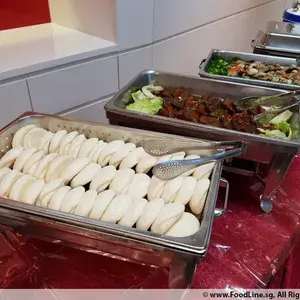 扣肉包 Chinese Bun w/ Stewed Pork