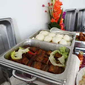 扣肉包 Chinese Bun w/ Stewed Pork
