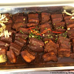 扣肉包 Chinese Bun w/ Stewed Pork