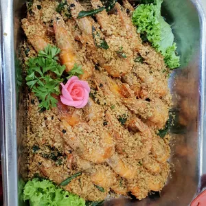 Cereal Prawn • 麦香虾(Chef's Recommended)
