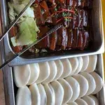 扣肉包 Chinese Bun w/ Stewed Pork