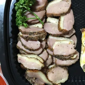 黑椒烟鸭 Smoke Duck w/ Black Pepper