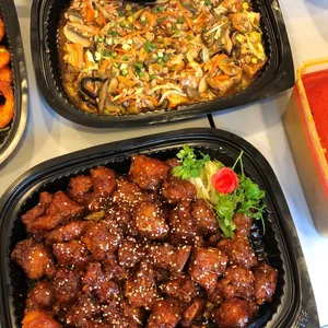 蜜汁排骨 Pork Ribs w/ Honey Sauce