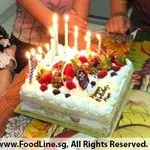 1x Strawberry Shortcake @$45.9 (Big Candles : 6) (Size: 9 Inch (12-18 pax)) (Small Candles : 9)