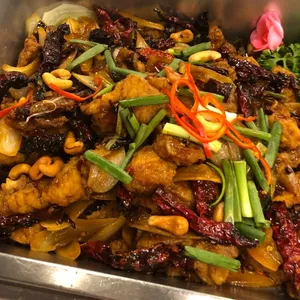 宫保鱼片 Sliced Fish w/ Dried Chillis