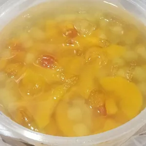 Mixed Fruit Cocktail with Peach