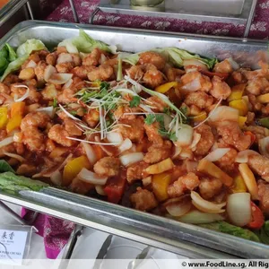 Sweet & sour pork chunks 咕噜肉