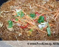 Stir-fry Cellophane Noodle with Minced Chicken | Customer Photo | Curry Pot