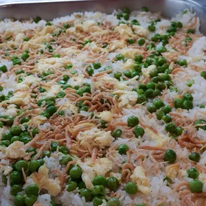 Signature Wok-Fried Rice w/ Anchovies 招牌银鱼炒饭