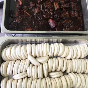 扣肉馒头 Braise Pork w/ Bun