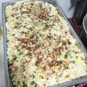 银鱼炒饭 Fried Rice w/ Silver Fish