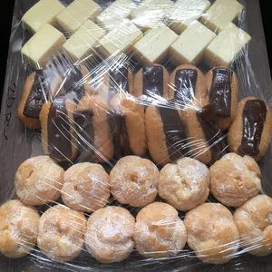 Assorted French Pastries (V)<i>chocolate éclair, cream puff, cheesecake</i>