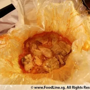 1x Golden Pillow Curry Chicken Bun @$14.8