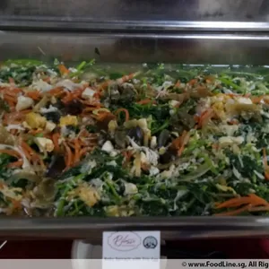 Baby Spinach with Trio Egg