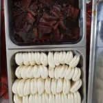 扣肉馒头 Braise Pork w/ Bun