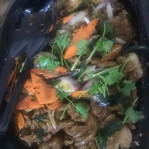 姜葱炒鸡 Chicken w/ Onion & Ginger