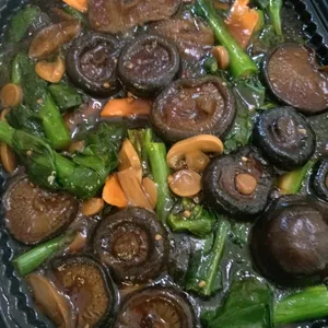 香菇芥兰 Kailan w/Mushrooms