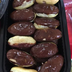 Mini Chocolate Eclair