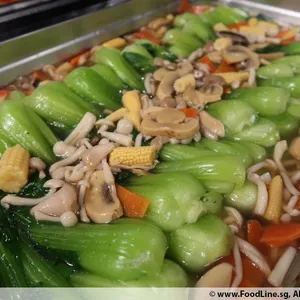 Xiao Bai Chye with Mushrooms