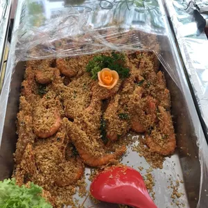 Cereal Prawn • 麦香虾(Chef's Recommended)