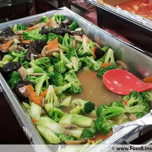 Broccoli w/ Mushroom • 双菇兰花(Chef's Recommended)