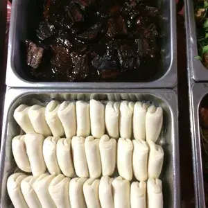 扣肉馒头 Braise Pork w/ Bun