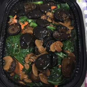 香菇芥兰 Kailan w/Mushrooms