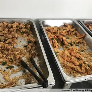 麦片鸡丁 Chicken w/ Cereal