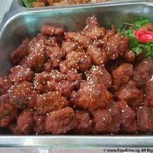 蜜汁排骨 Pork Ribs w/ Honey Sauce