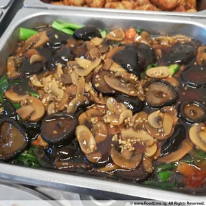 香菇芥兰 Kailan w/Mushrooms