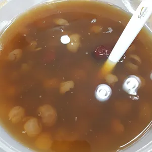 六味清汤 Hot Cheng Tng