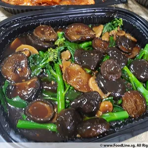 香菇芥兰 Kailan w/Mushrooms