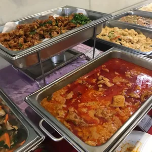 Signature red curry chicken with baby potatoes 招牌咖喱鸡