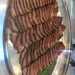 黑椒烟鸭 Smoke Duck w/ Black Pepper 