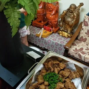 Crisp fried prawn rolls 虾枣