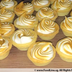 Mini Lemon Curd Tart (V) <i>with torched italian meringue</i>