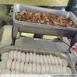鸡腿菇蒜茸虾球(去壳) Garlic Prawn w/ Mushroom (De-Shell) (NEW)