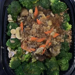 Broccoli with Mixed Mushroom