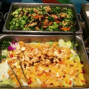 Salad Prawn w Raisins