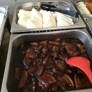 Braised Pork w/ Bun • 扣肉包(Chef's Recommended)