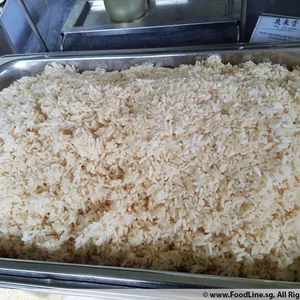 Traditional Hainanese chicken rice 传统海南鸡饭