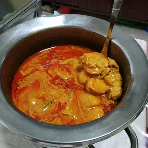 招牌咖喱鸡 Signature Curry Chicken