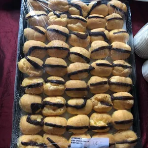 Mini Chocolate Éclair