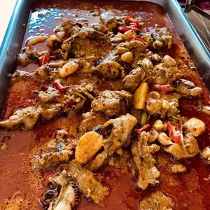 Signature Curry Chicken w/ Potato 招牌咖喱鸡马铃薯