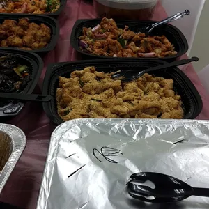 麦片鸡丁 Chicken w/ Cereal