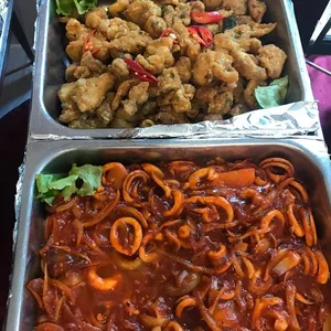 Salted Egg Chicken • 咸蛋鸡(Chef's Recommended)