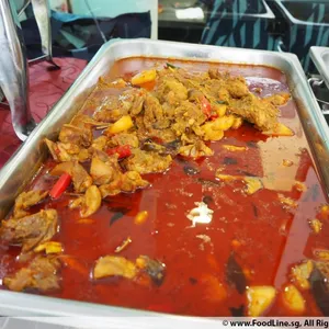 Signature Curry Chicken w/ Potato 招牌咖喱鸡马铃薯