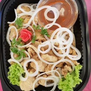 Fried Sliced Pork in Thai Style •泰式猪肉