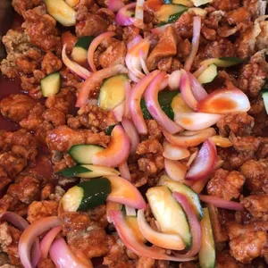 酸甜鸡丁 Sweet & Sour Chicken