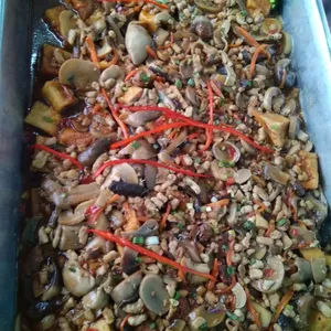 香菇肉酱扒豆腐 Beancurd In Brown Sauce (NEW)